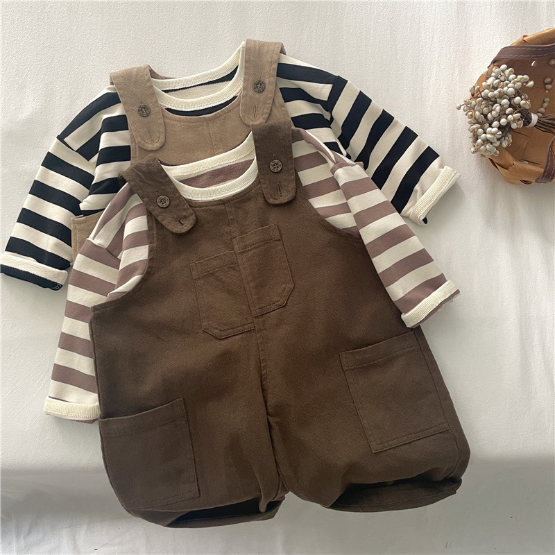 A new 2024 Korean style spring and autumn hoodie for boys and girls with a stylish letter design pic 4