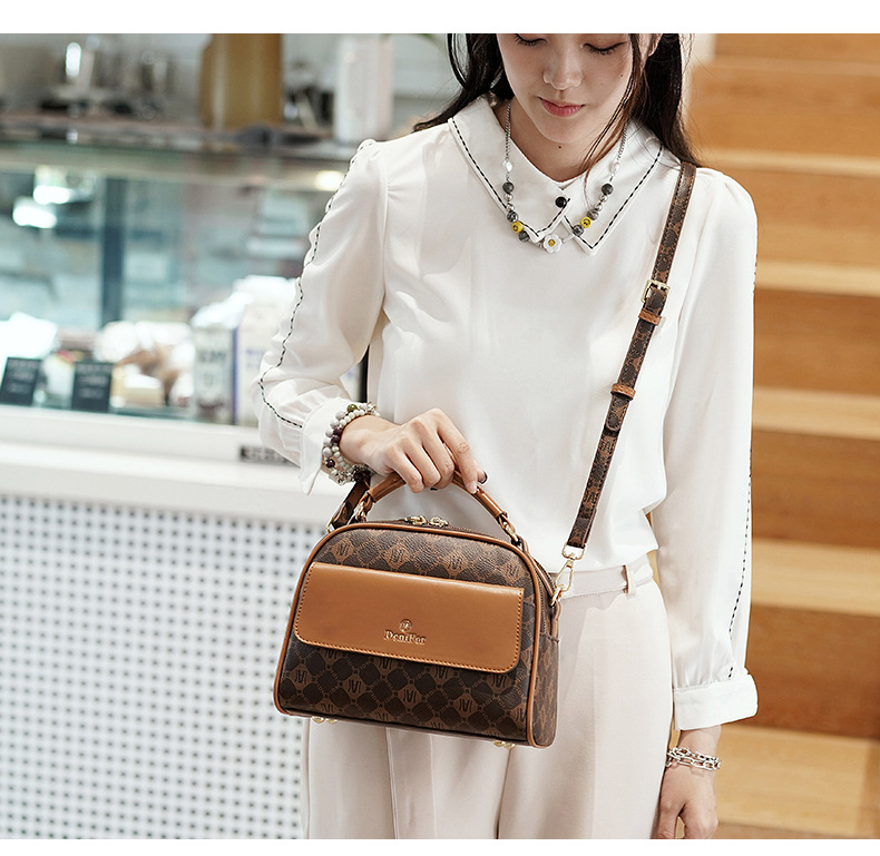 厂家2023新款女包宽肩带小方包女单肩斜跨包手提包包女潮一件代发详情18