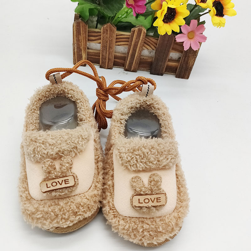 Baby shoes for 0-1 year old, soft-soled walking shoes for autumn and winter, cotton shoes for boys and girls aged 6-9 to 12 months, and shoes for newborns pic 2