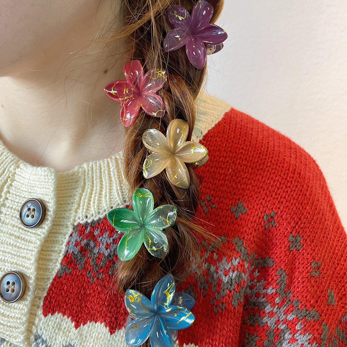 跨境新款拉丝鎏金鸡蛋花抓夹小号紫荆花编发碎发夹高级感金丝发饰详情13