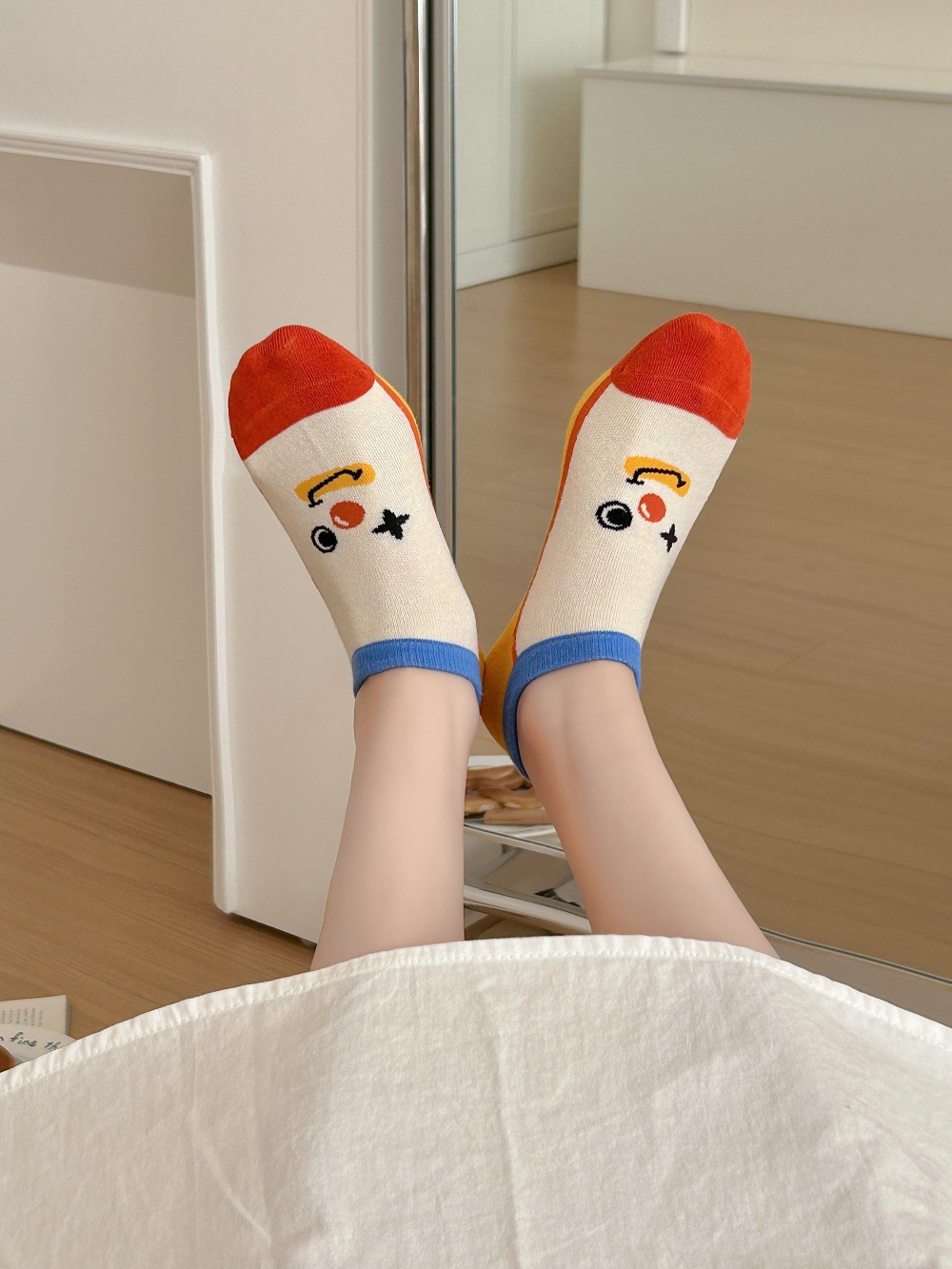 Quirky clown boat socks for women spring and summer, thin, low-top, shallow-mouth short socks, cotton boneless socks, wholesale of Zhuji socks pic 10