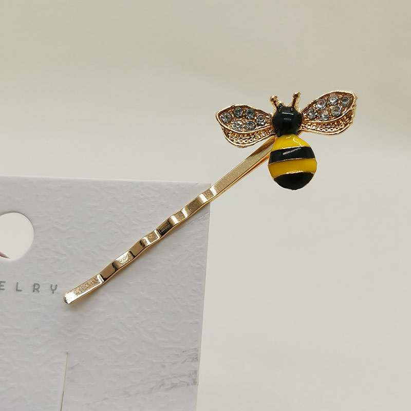 Wholesale of Korean-style hair accessories: Cute little bee hair clips, straight clips, alloy diamond-encrusted bangs clips, colorful edge clips for women pic 10