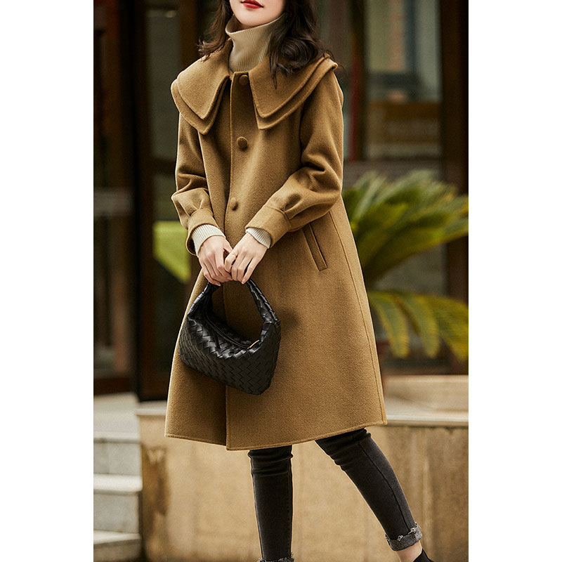 A new Korean-style woolen coat with a doll collar for women in autumn and winter, which is slimming, concealing and making one look younger pic 15