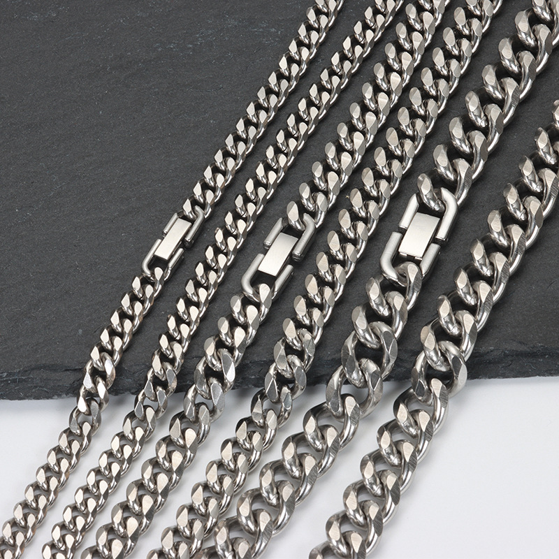 新款跨境欧美满钻十字架项链男女吊坠嘻哈潮流个性钛钢毛衣链饰品详情5