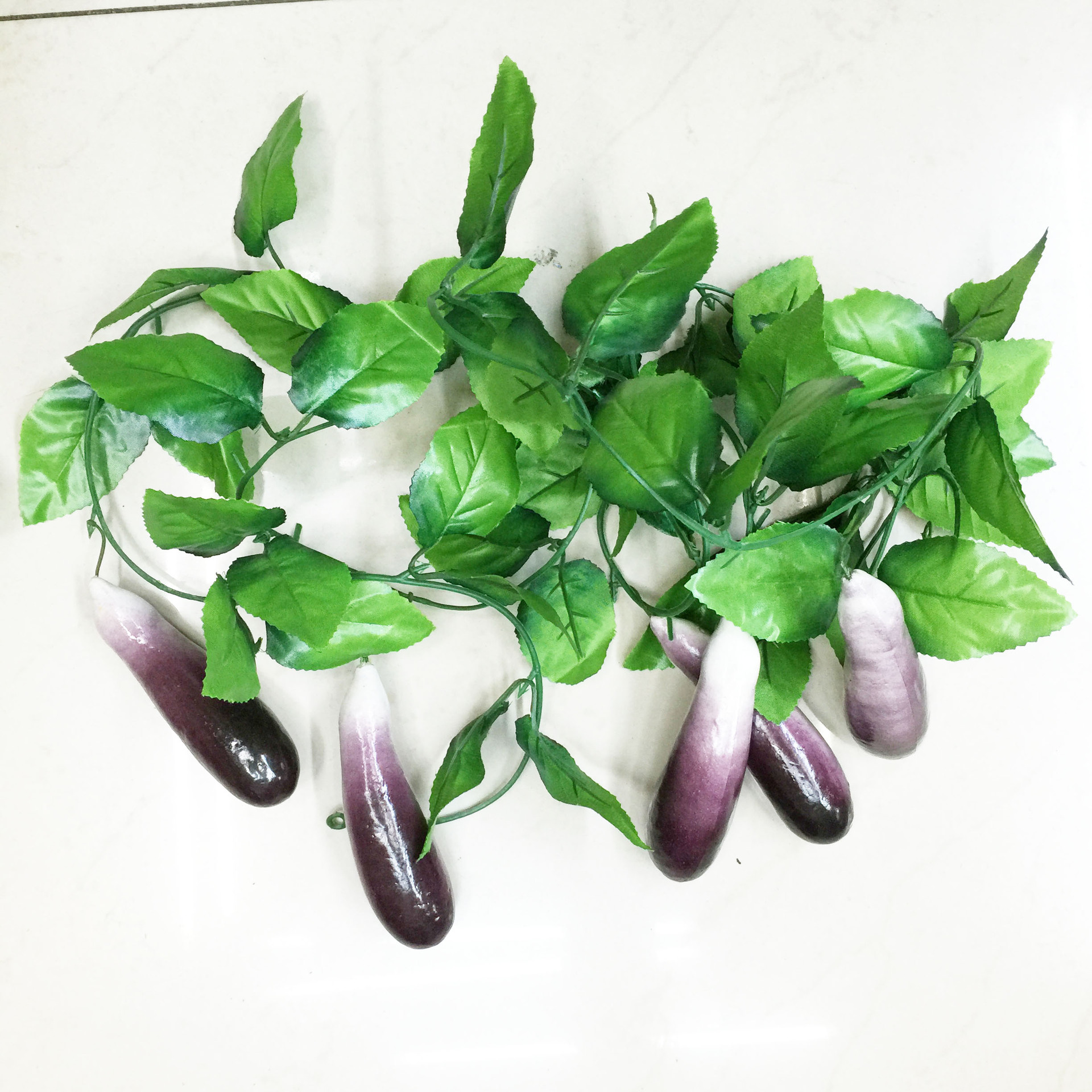 Artificial flowers, artificial lawns, artificial trees, artificial flowers, artificial lawns, artificial trees, tall flower factory, artificial fruits, vegetables, vines, various styles, fruit vines, wall-hanging vines, vines, vines, Yiwu pic 9