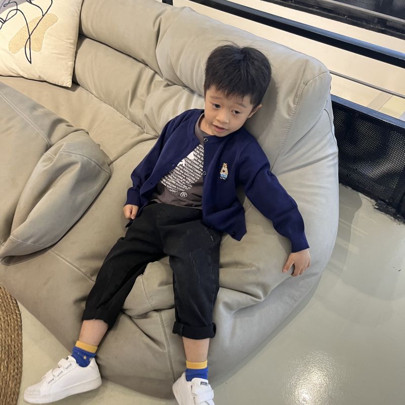 儿童毛衣开衫2022秋冬学院风卡通熊刺绣宝宝小外套男女童跨境专供详情10