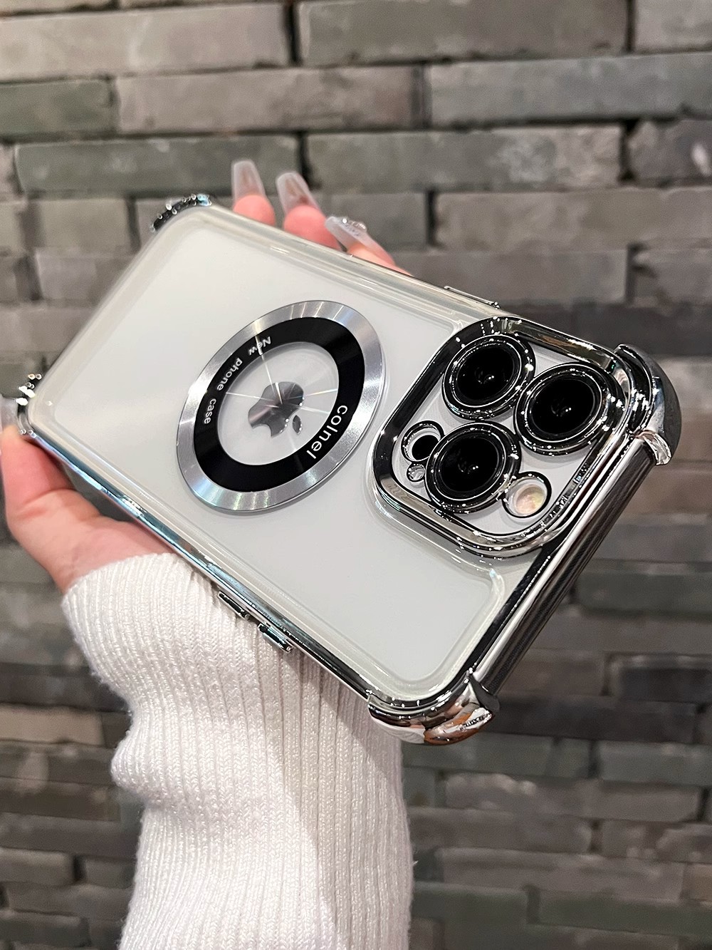 Four-corner anti-drop suitable for iPhone15 phone case magnifying glass magnetic suction iPhone15 electroplated anti-drop and anti-leak label protective case pic 2