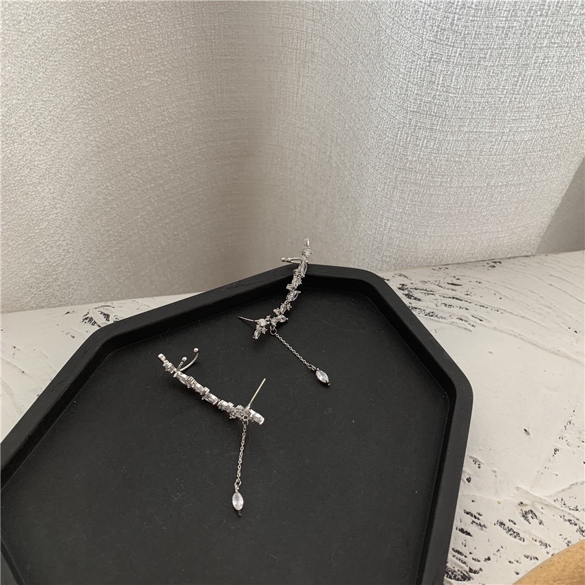 银色气质流苏耳骨夹无耳洞一体式耳钉耳夹小众设计高级潮耳环耳饰详情14