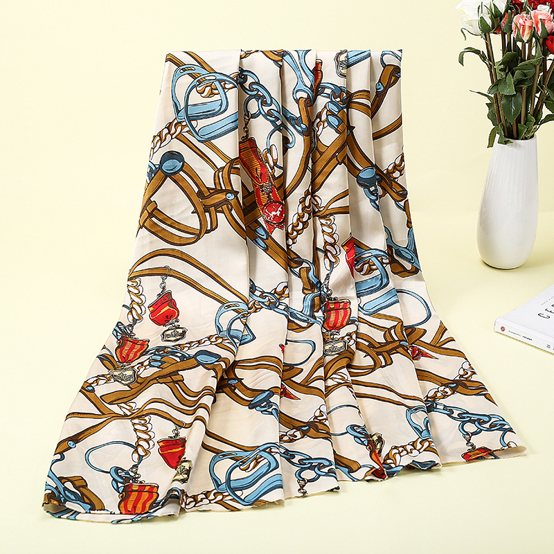 Factory direct sales of new satin chiffon printed fabric and European and American chain pattern shirt fabric in stock for wholesale pic 29