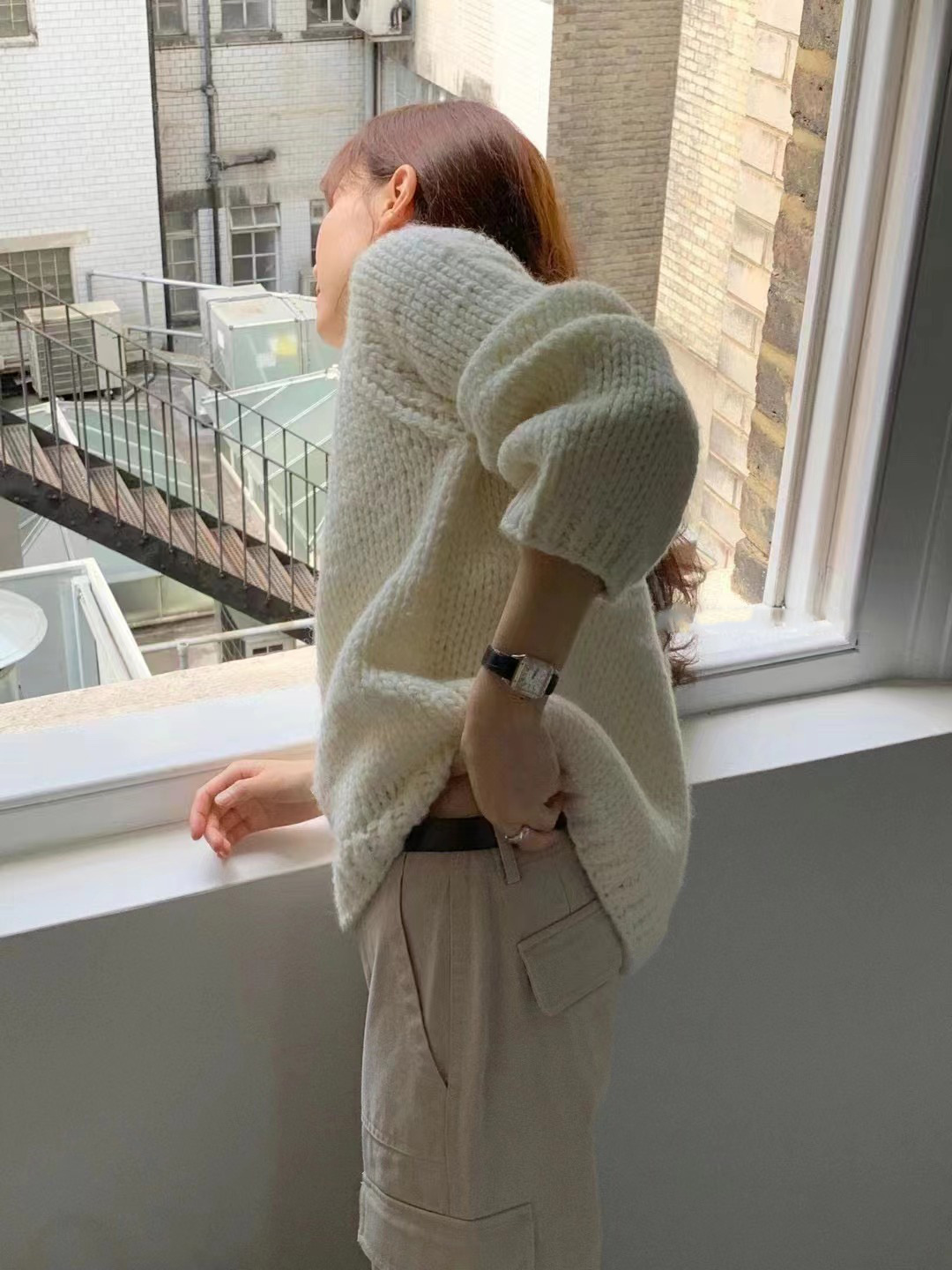 2023 in-stock Handongdaemun autumn/Winter new oun*e round-neck handcrafted pullover loose wool casual sweater top pic 30