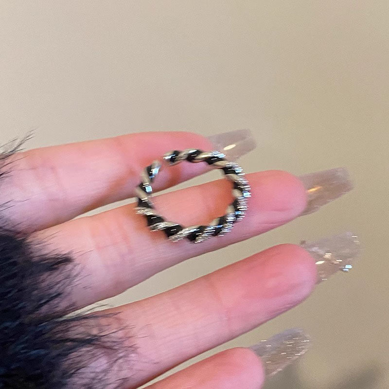 冷淡风黑色滴釉缠绕戒指女锆石气质精致感素圈小众设计感开口指环详情5
