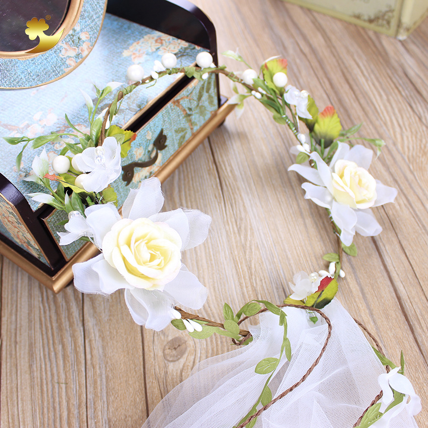 European and American flower wreath bridal veil, handcrafted white rose rattan flower wreath, seaside bridal flower wreath headwear in stock and wholesale pic 7