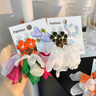 日韩2023新款简约小清新花朵耳环套装耳环女小众精致甜美可爱耳饰详情16