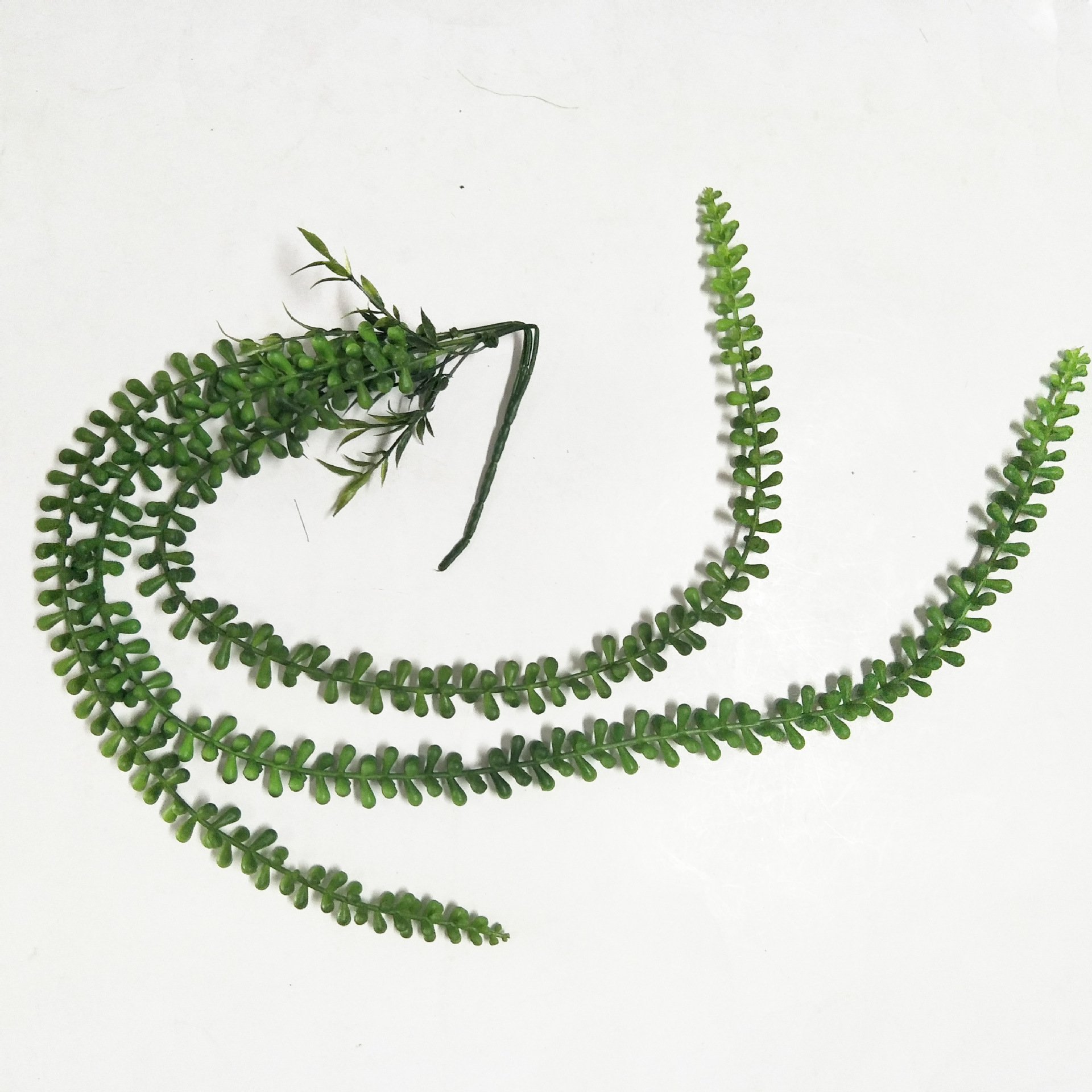 Artificial flowers, artificial lawns, artificial trees, artificial flowers, artificial lawns, artificial trees, plant wall accessories, artificial prayer beads, artificial dragon whiskers, plant wall decoration, real photos of artificial grass, willow leaves across the river, artificial flowers, artificial lawns, artificial trees pic 7