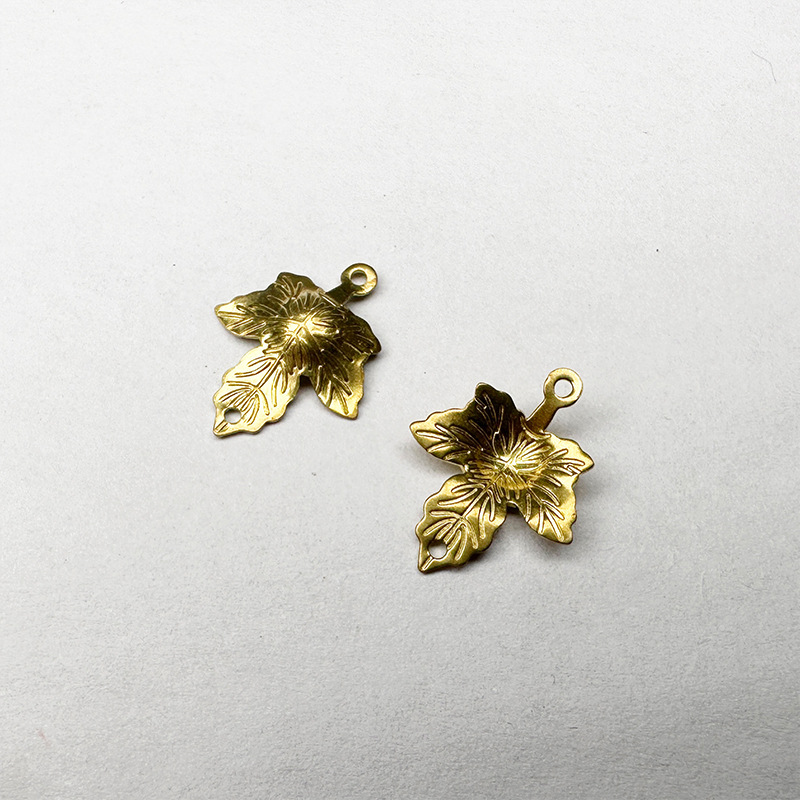 DIY饰品配件 复古 树叶吊坠 枫叶挂坠 手工材料配件详情4