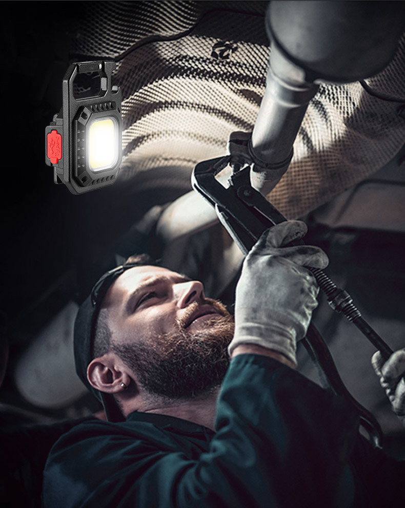 跨境新款迷你led发光泛光灯钥匙扣灯强光便携式手电筒发光照明灯详情4