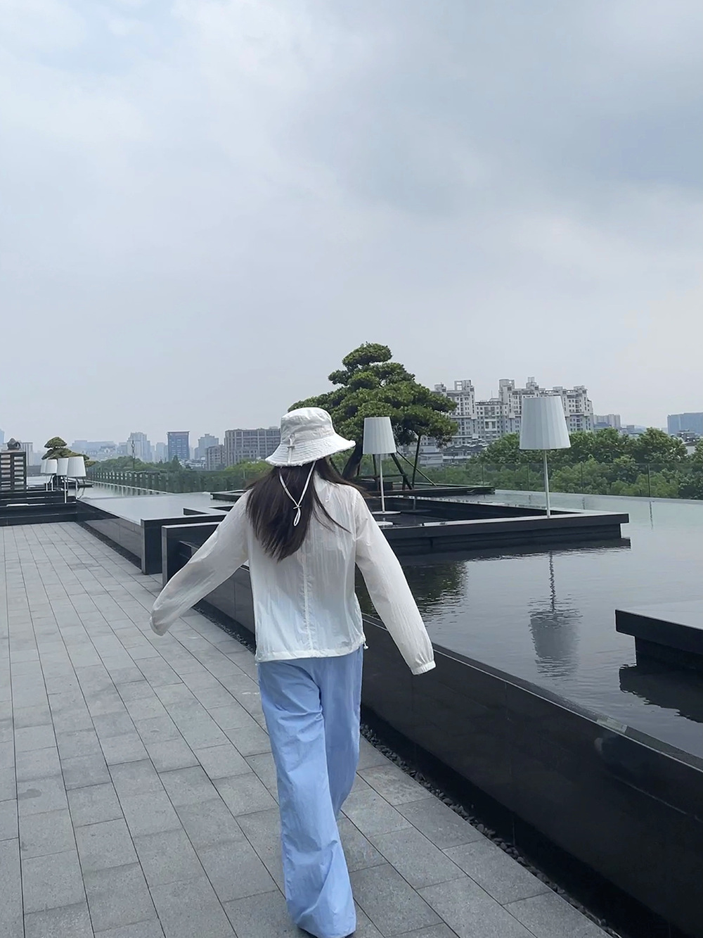 子川蓝色系清凉垂感工装裤女2024夏季新款松紧腰百搭直筒长裤8656详情28