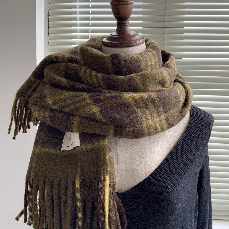 秋冬新款马海毛美拉德格子围巾复古氛围感加长加厚保暖披肩批发男详情7