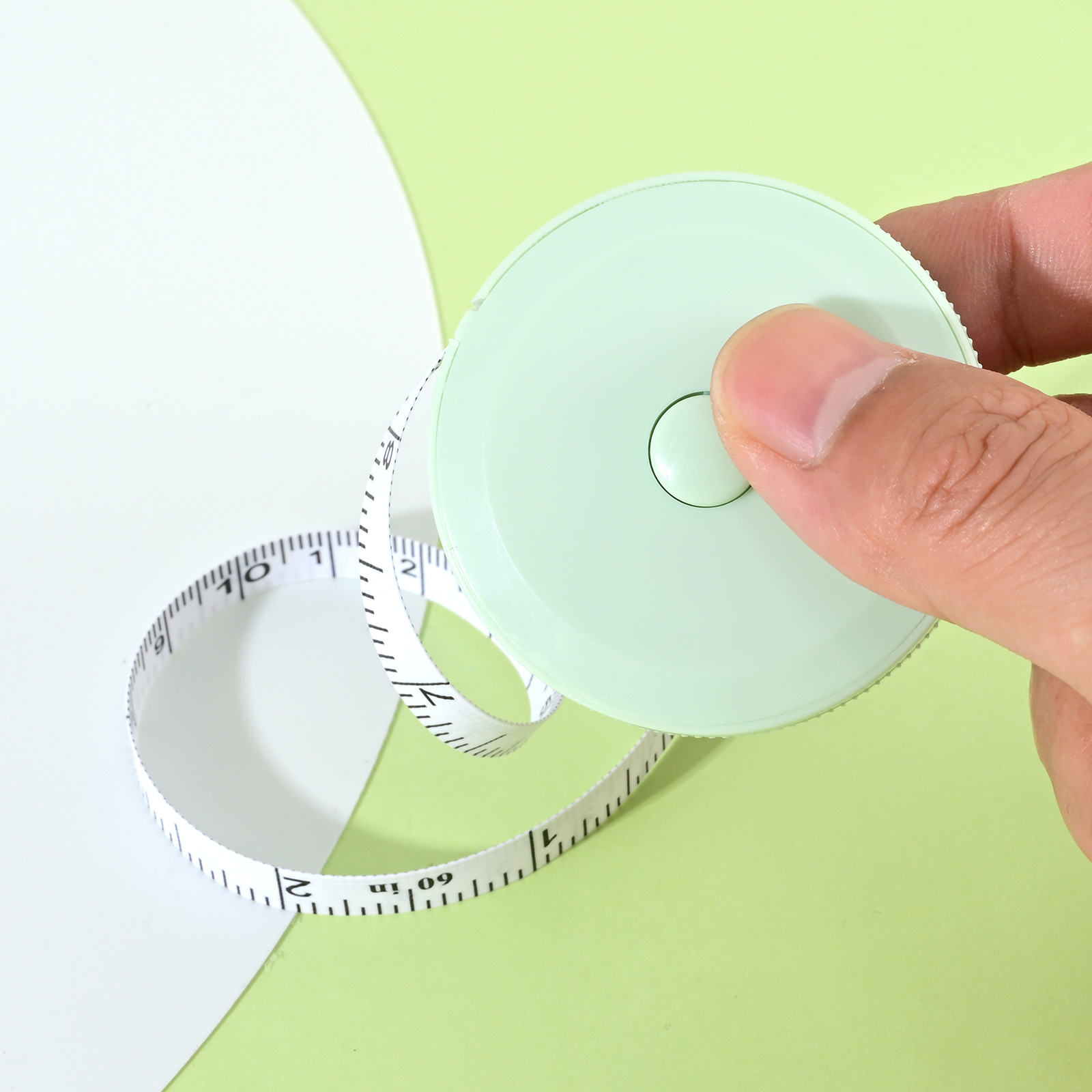 Factory direct sales of German quality tape measures, leather tape measures, three-gauge flexible tape measures, measuring tape measures, Nordic color series tape measures, with LOGO printing available pic 4
