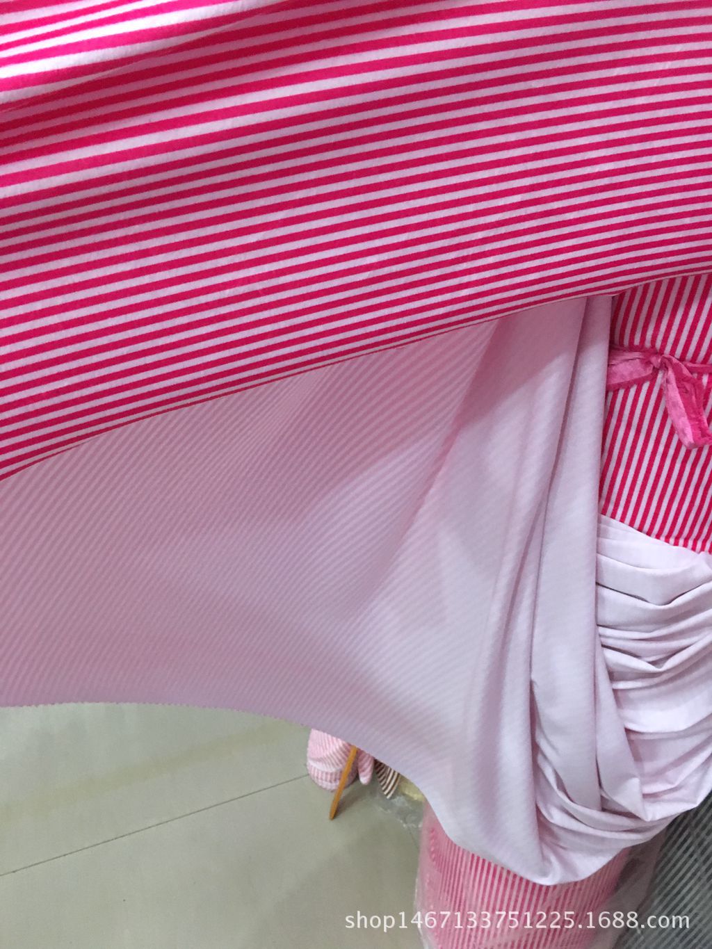 Knitted polyester striped fleece fabric for clothing, toys, home furnishings, headwear, hair accessories, cushions, throw pillows, packaging, short plush fabric pic 7