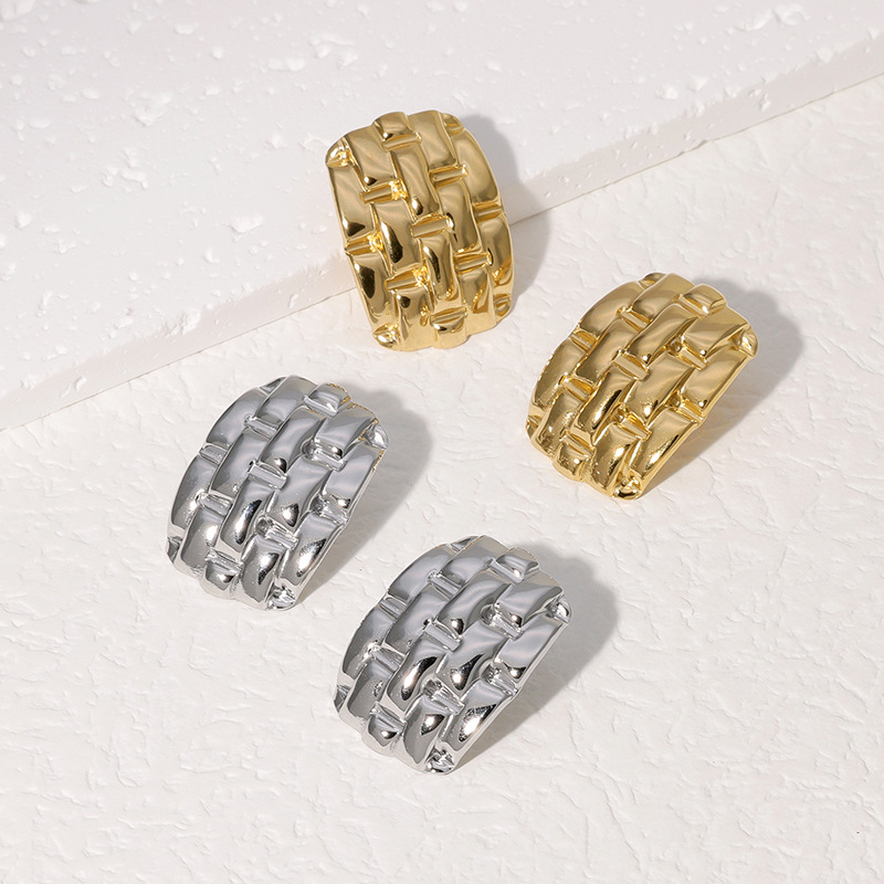 跨境欧美钛钢耳钉女不掉色简约高级感冷淡风耳饰金属感不锈钢耳钉详情31