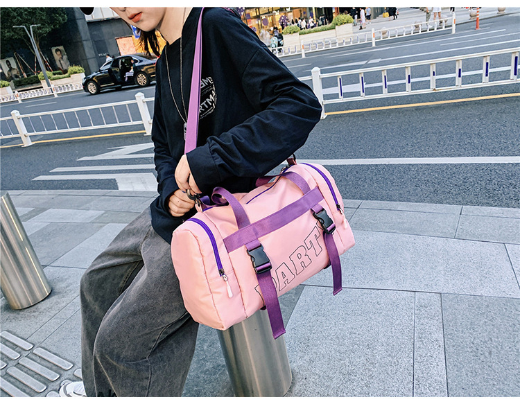 手提短途旅行包女潮牌时尚休闲斜挎包干湿分离运动大容量健身包男详情13