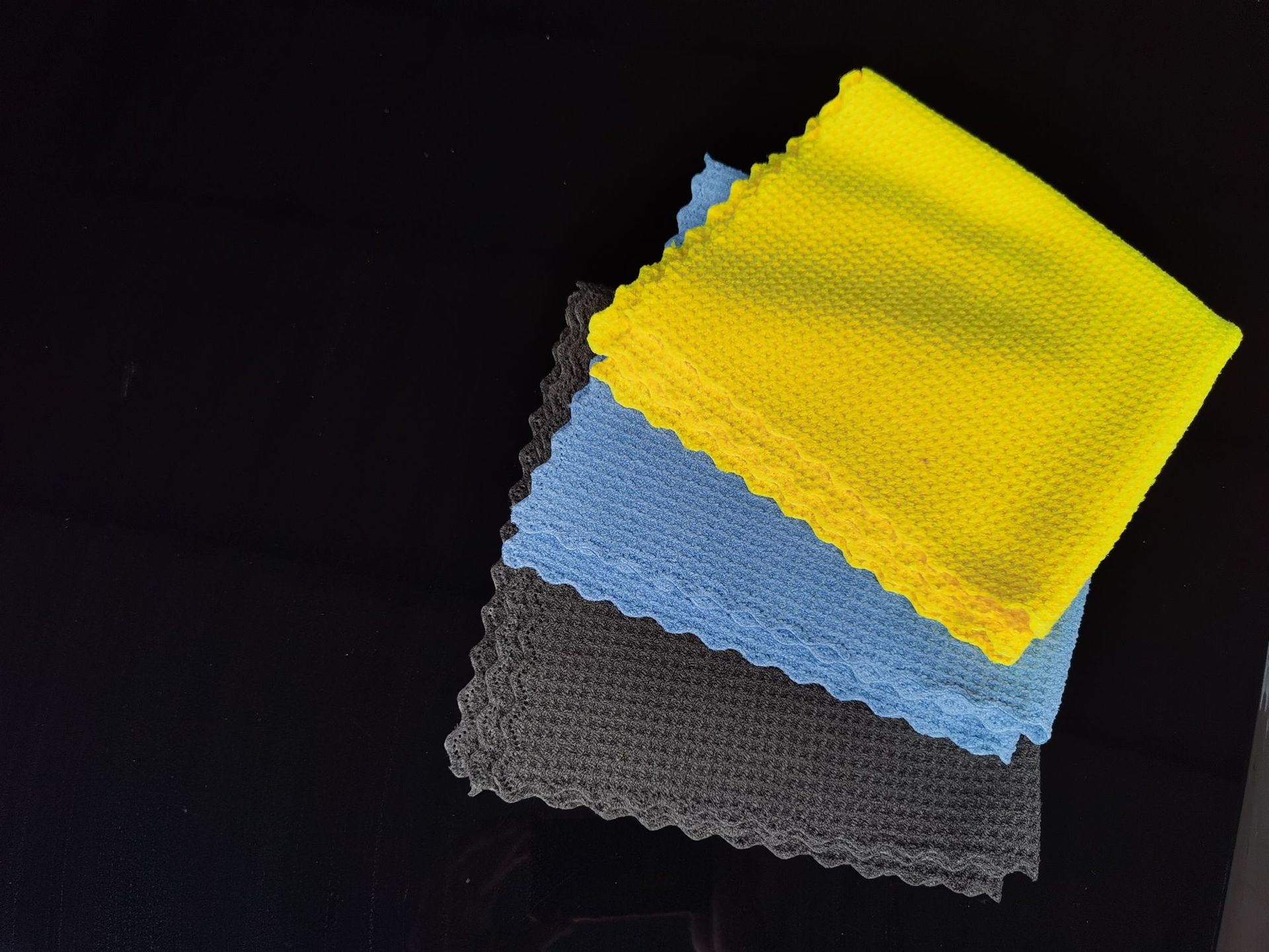 汽车擦车毛巾吸水洗车抹布车内饰品吸水菠萝格超细纤维擦拭布厂家详情2