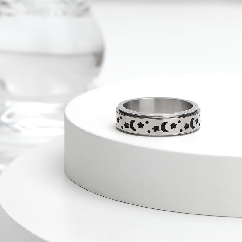 欧美货源星星月亮钛钢戒指可转动解压男女戒指不锈钢饰品配饰批发详情10