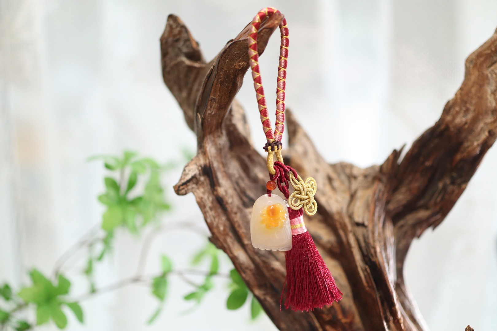 Keychain pendants for men and women, natural agate tassels, keychain jewelry accessories, car hangers, bag hangers, interior accessories pic 16