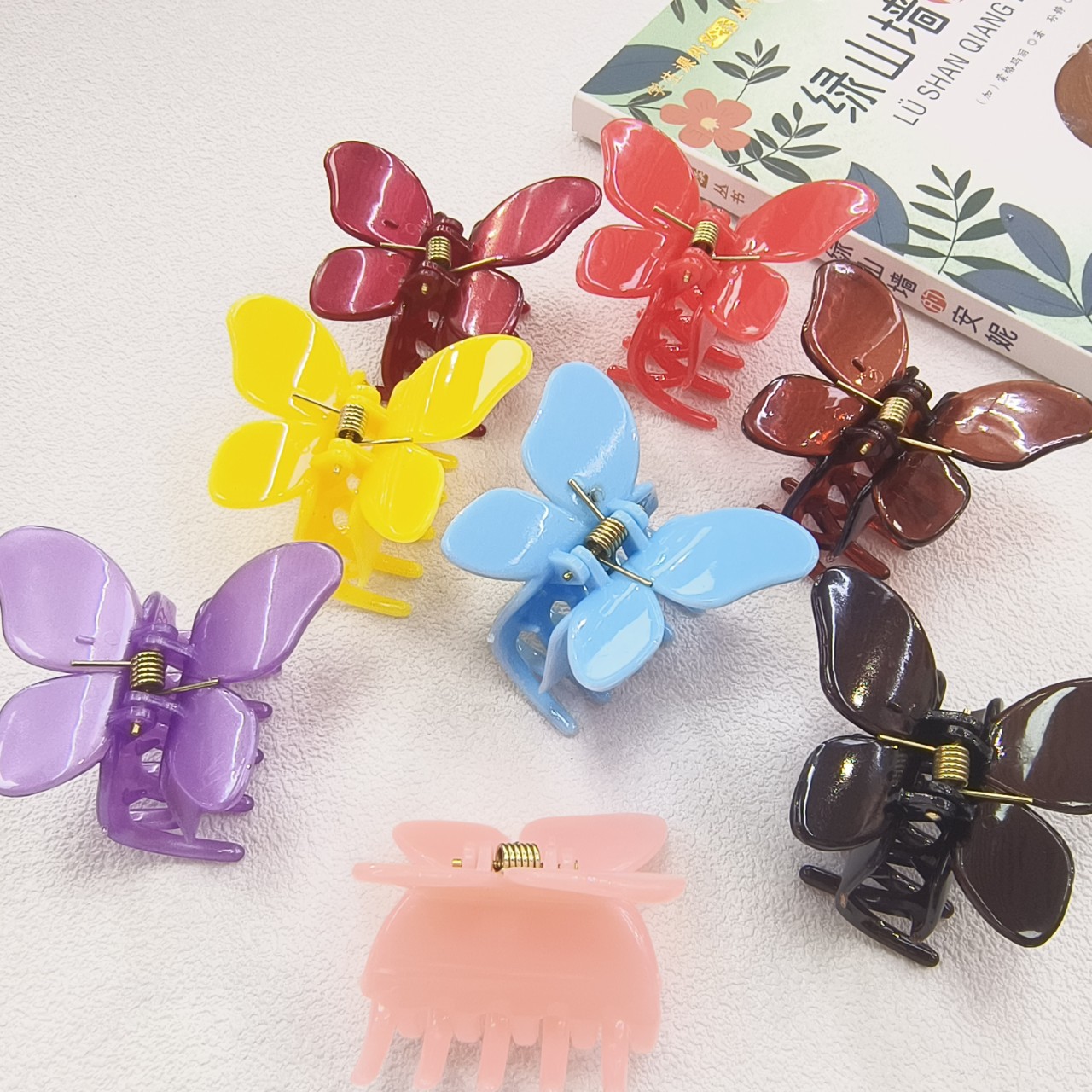 小号蝴蝶儿童发夹彩色耐摔塑料抓夹编发冲凉夹一元头饰品店批发详情5
