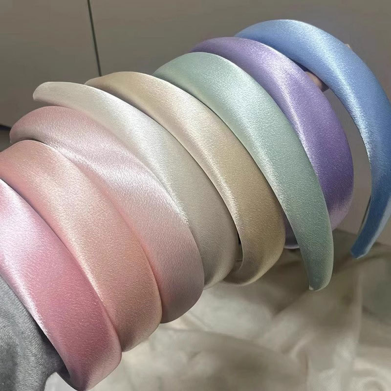A simple and versatile satin headband for going out, a new high head headband for girls, a high-end and fashionable hair-pressing accessory pic 23