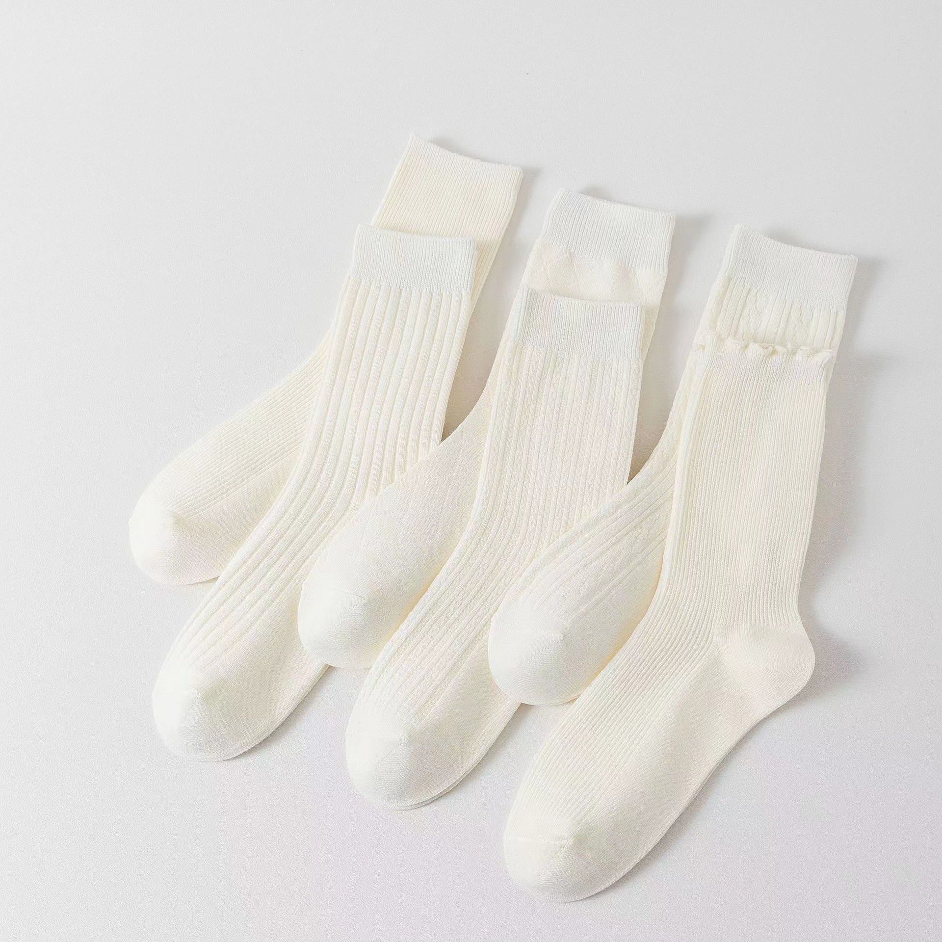 袜子女春夏季奶白色菱格麻花中筒袜日系学院风白色jk袜韩版堆堆袜详情2