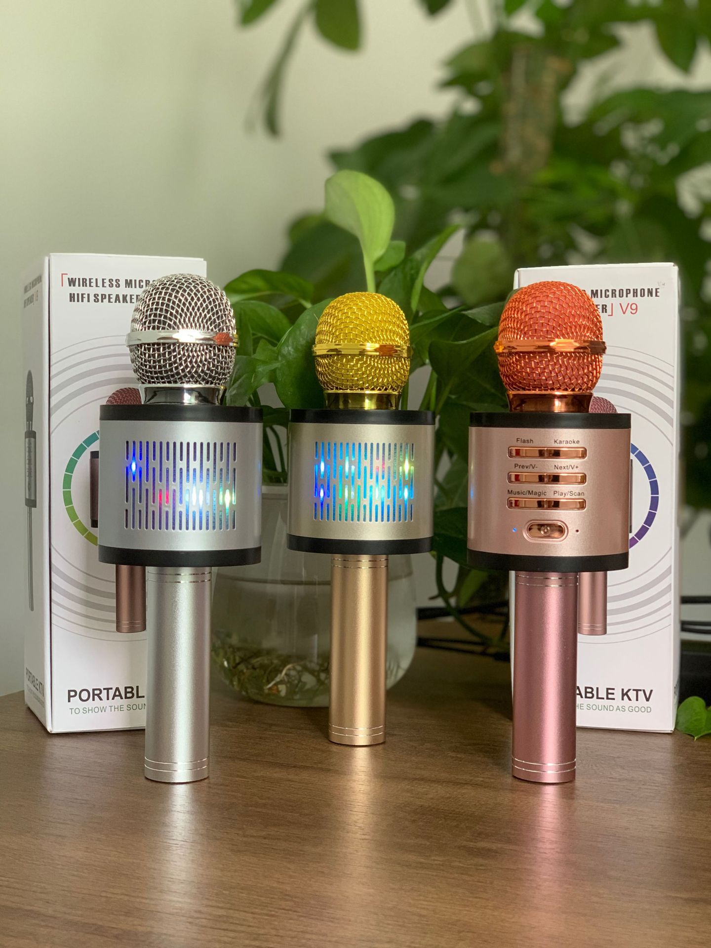 工厂直销 跨境新款手机蓝牙无线K歌电容麦克风话筒音响一体儿童K歌麦详情6