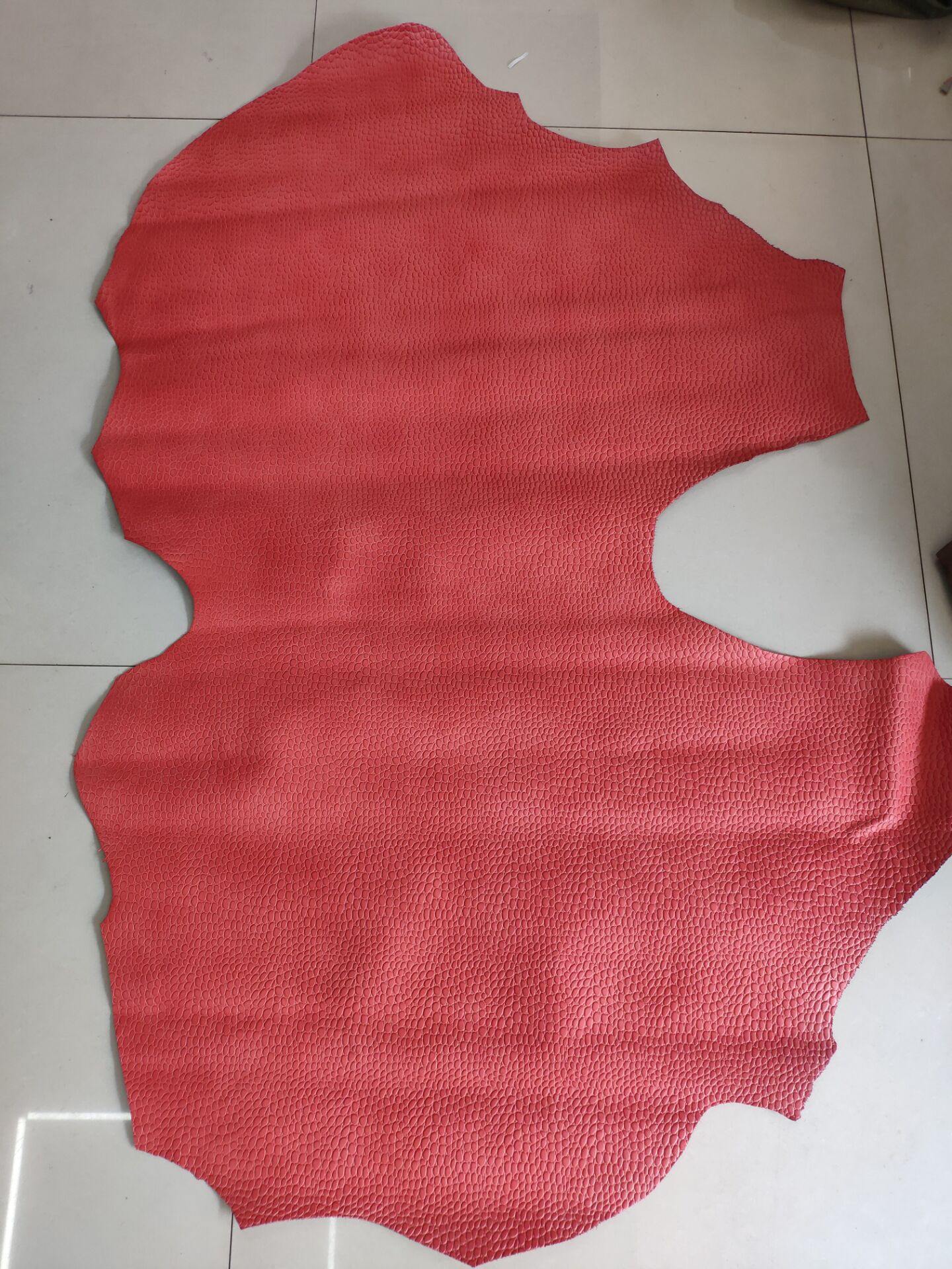 Custom-made two-layer cowhide with stone and crocodile patterns. All thicknesses can be customized pic 5