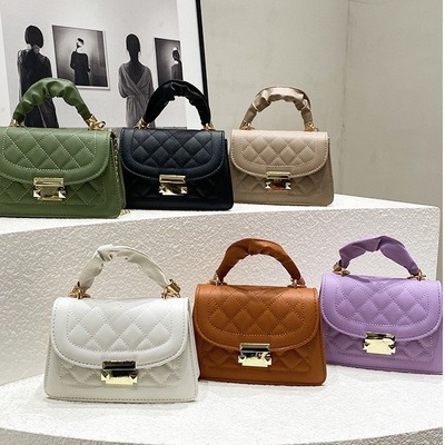 花棉袄潮酷水桶包新款2024春季个性民族风单肩包国潮复古斜挎女包详情2