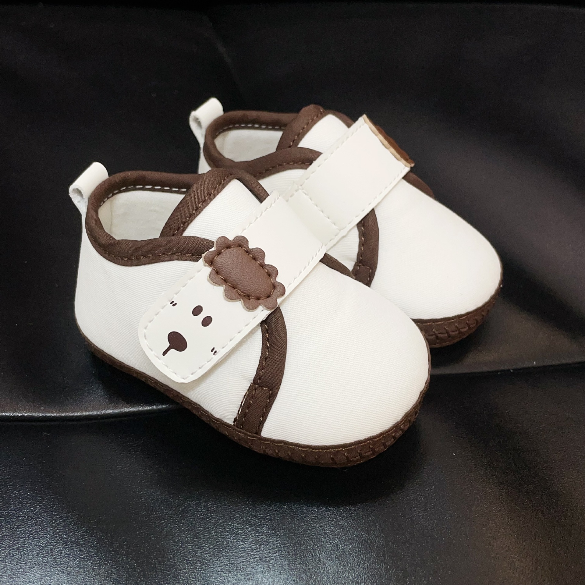 蹦哒哒春秋款小码段0-1一岁品牌男女宝宝婴儿学步机能童鞋子软底详情5