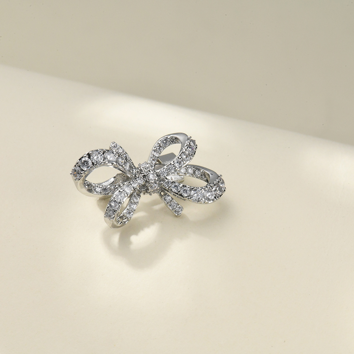 领针立体蝴蝶胸针纯铜微镶速卖通亚马逊跨境爆款迷你胸针婚礼配饰详情6