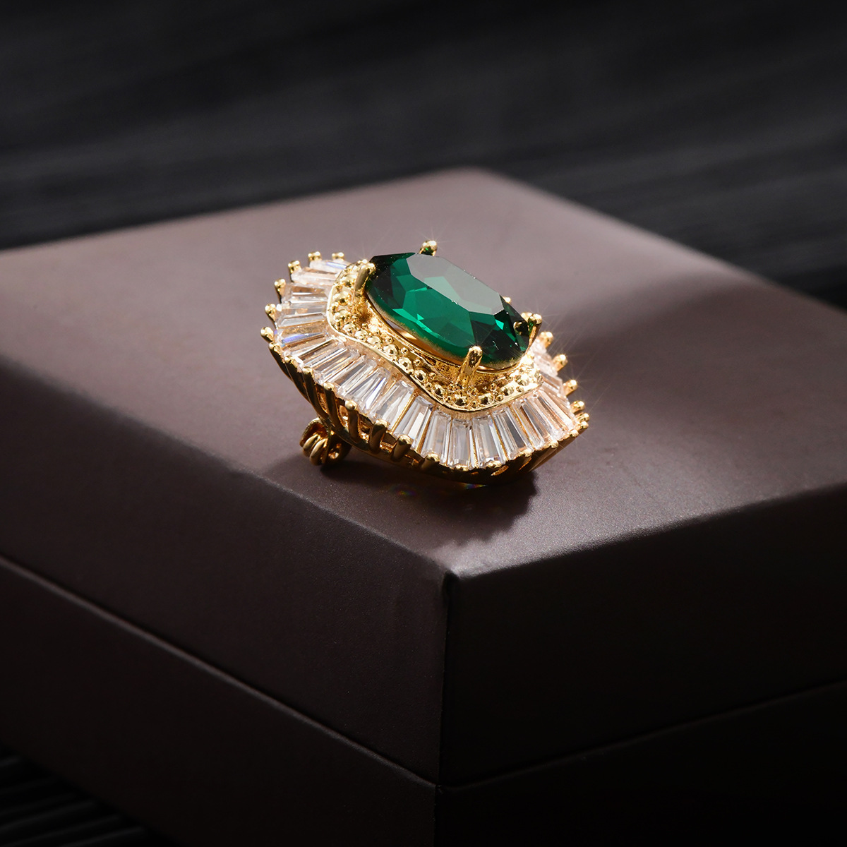 胸针太阳花圆形蝴蝶小胸针优雅气质韩版时尚领针收腰装饰防走光扣详情15