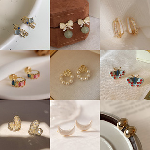 Blue flower earrings, mosquito-repellent incense plate ear clips, no holes, high-end, niche retro style, light luxury stud earrings, Korean-style earrings pic 10