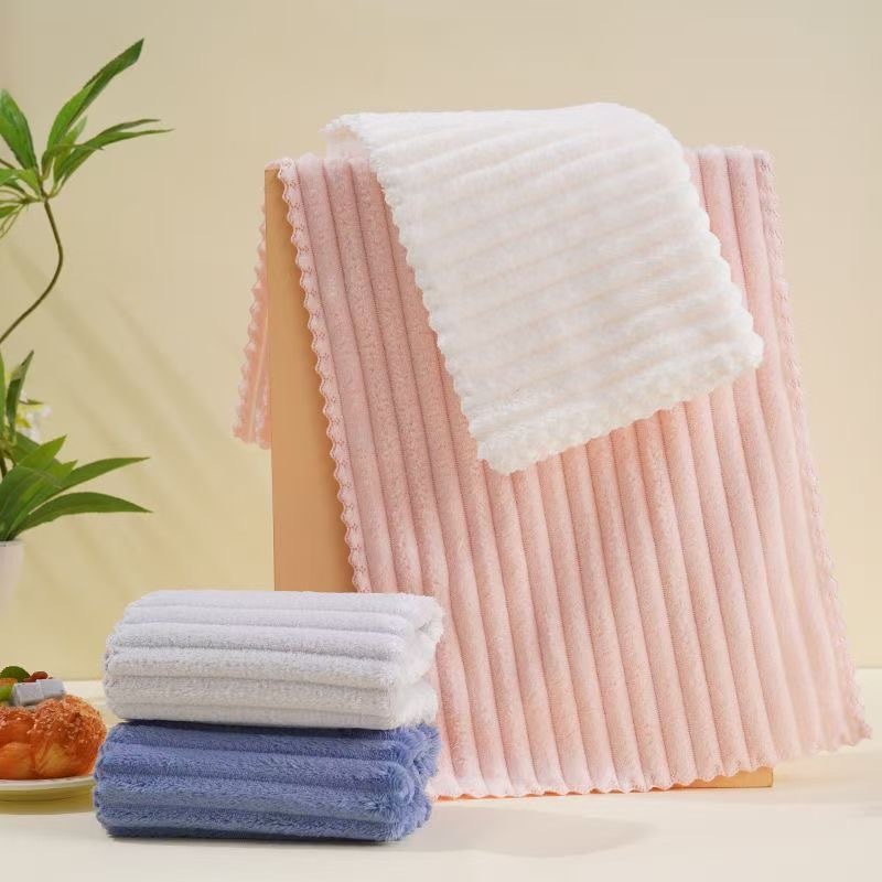 Wholesale candy bar coral fleece towel 30*60 absorbent household face towel that is soft and does not shed fibers pic 7
