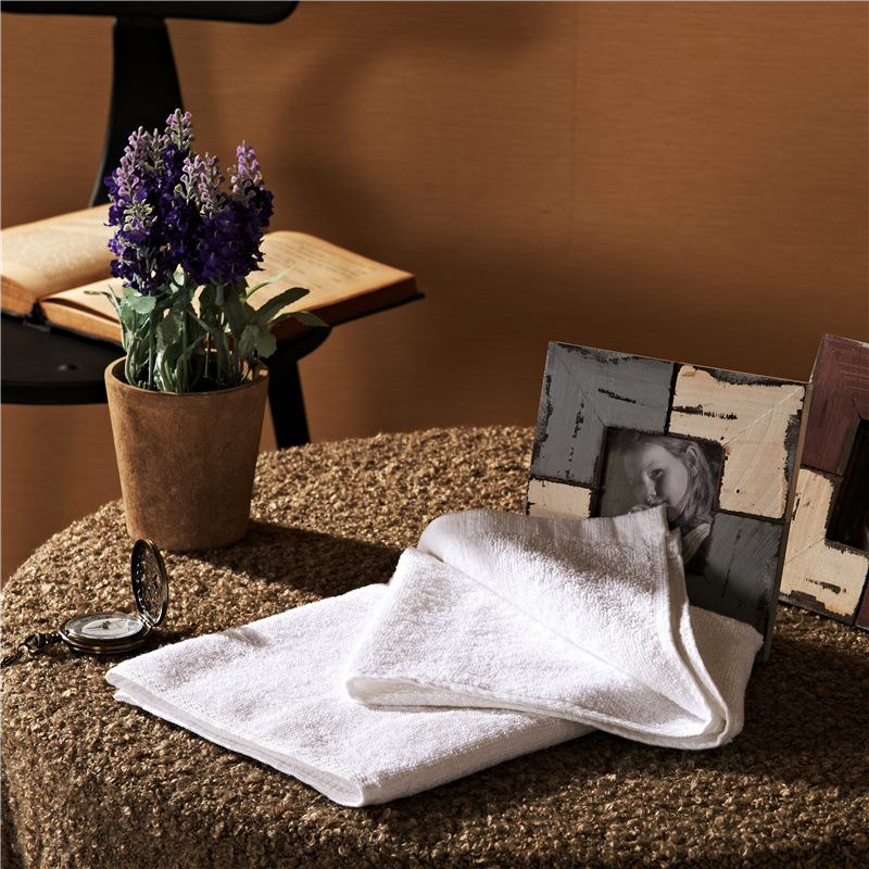 Factory supply of 16-count spiral plain woven pure cotton hotel towels, beauty salon bath towels, hotel and homestay wholesale square towels pic 46