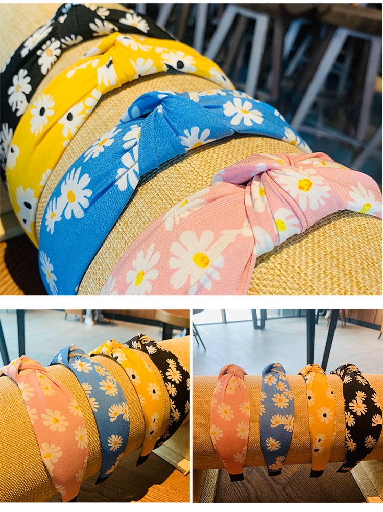 The new spring and summer Korean Instagram-popular Daisy headband, simple fabric knotted hairpin, wide-edge hair accessory headband for women pic 8