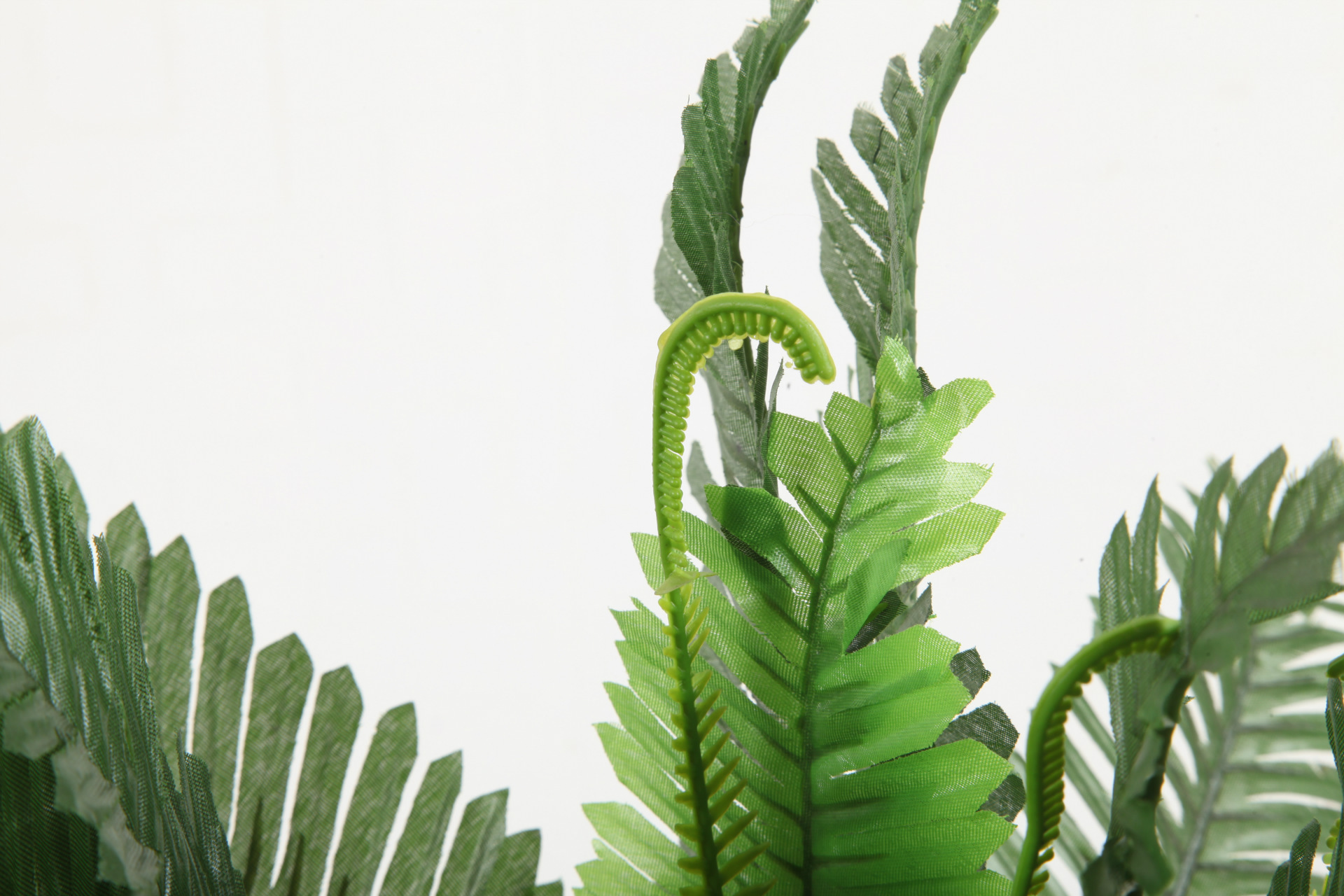 Artificial flowers, artificial lawns, artificial trees, artificial flowers, artificial lawns, artificial trees, artificial plants, bonsai, ferns, ornamental plants, office and living room decoration, small iron trees, green ferns, and grass pic 8