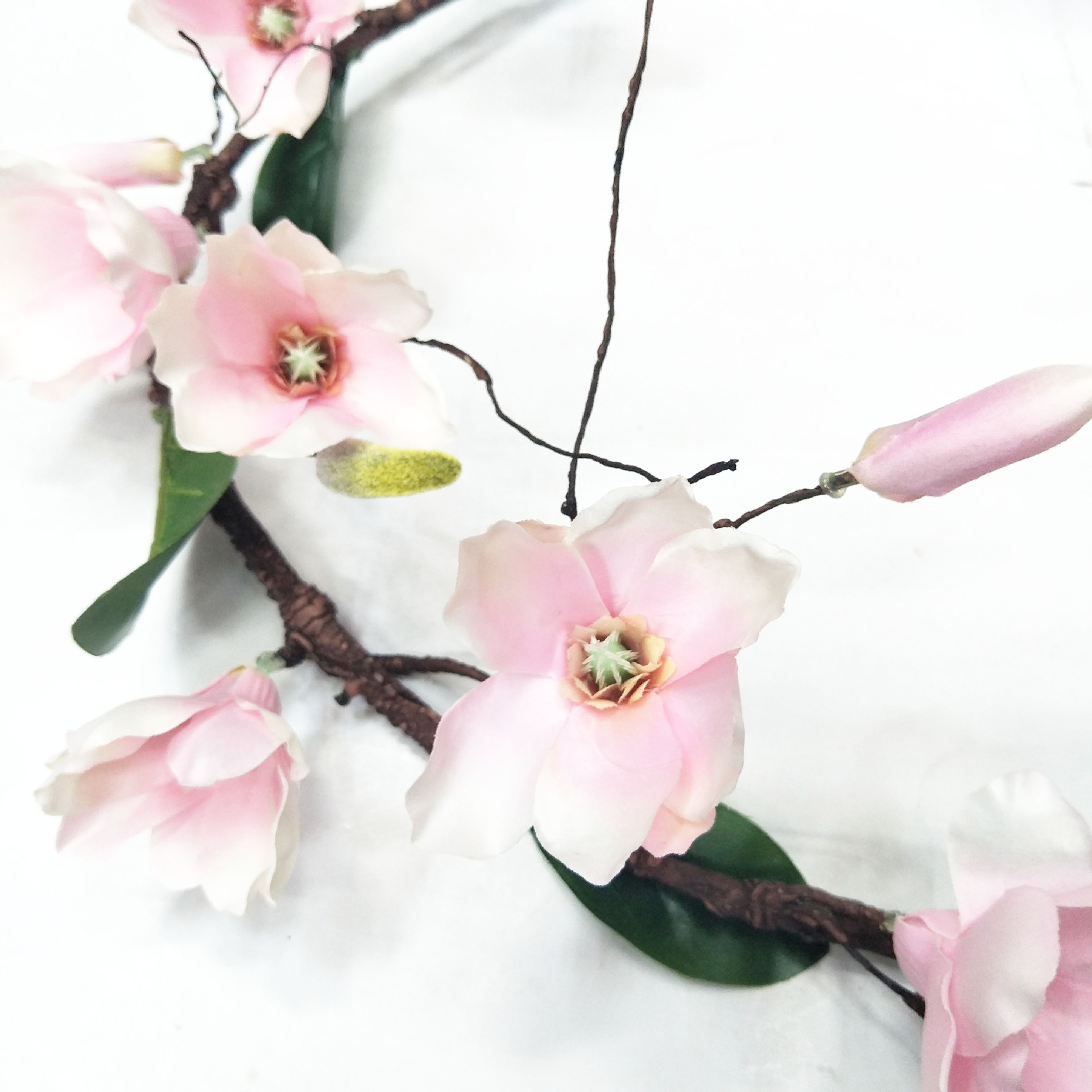 Artificial magnolia vine, artificial magnolia wedding and home decoration artificial flower factory direct sales, foamed branch shaped tree vine pic 5
