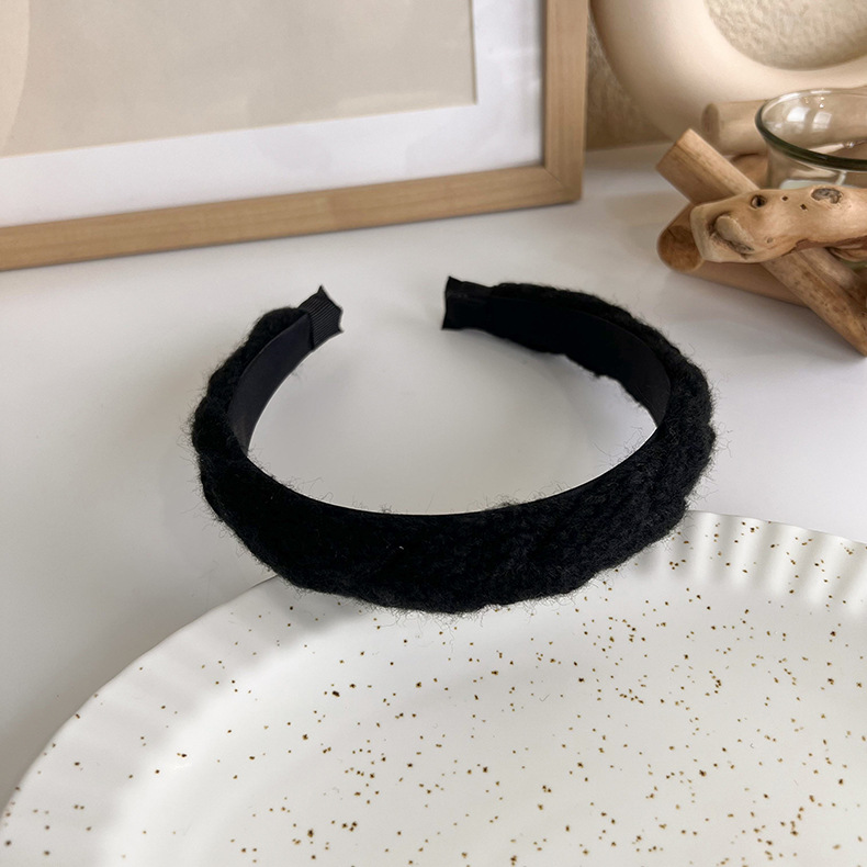 French elegant black hairband, sweet pearl braided hairpin, knitted height-increasing headband, wide-edge hairpin for women pic 20