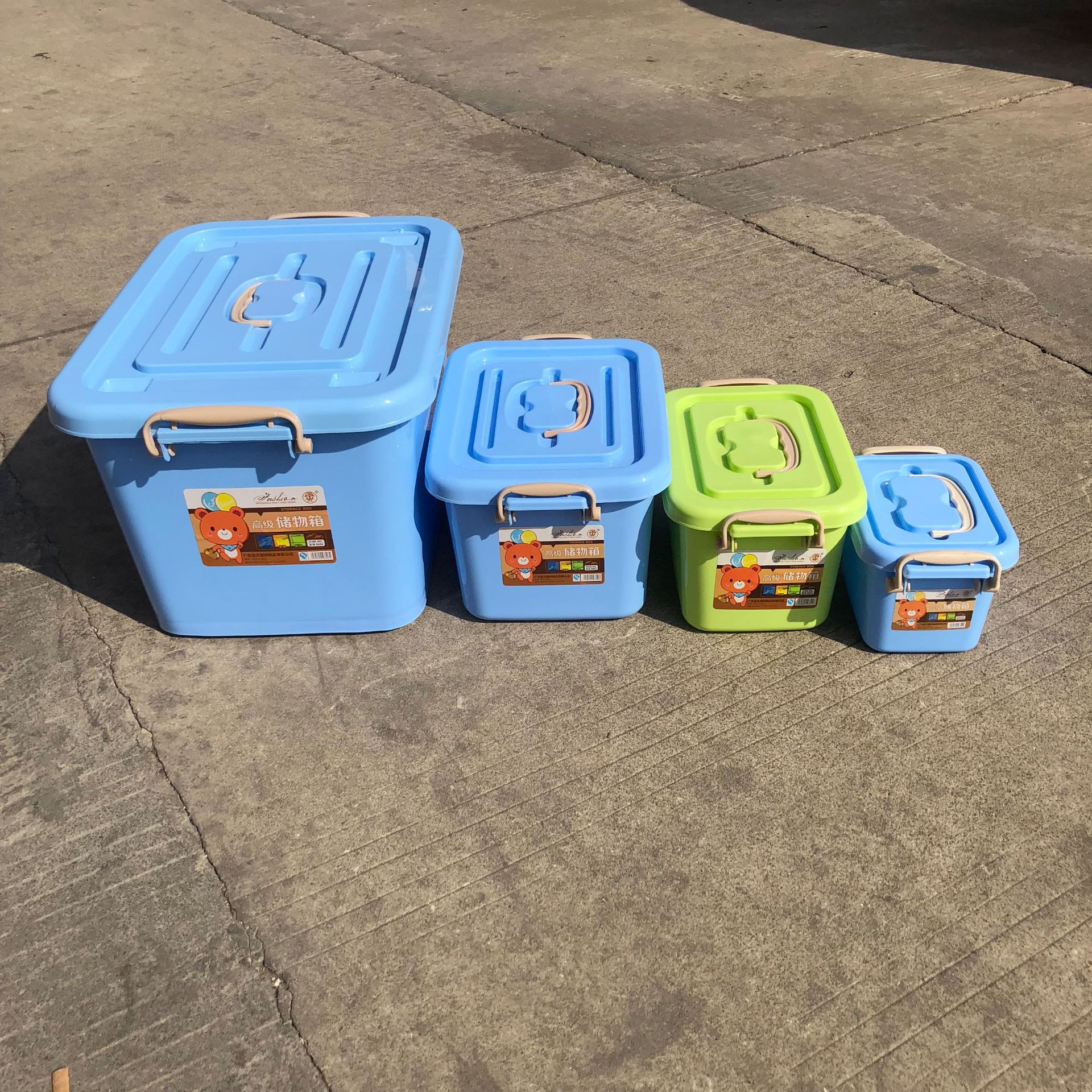 Large transparent box with lid, clothing storage box, food-grade PP storage and organization box, wheeled turnover box, medical plastic frame pic 12