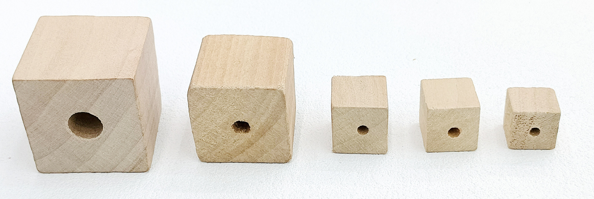 成林木珠彩色树叶耳饰配件装饰品特色耳环圆珠散珠厂家批发详情4