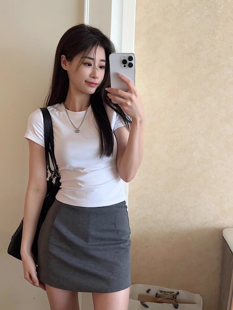 白色短袖打底衫内搭t恤女2024夏季新款显瘦修身辣妹短款正肩上衣详情4