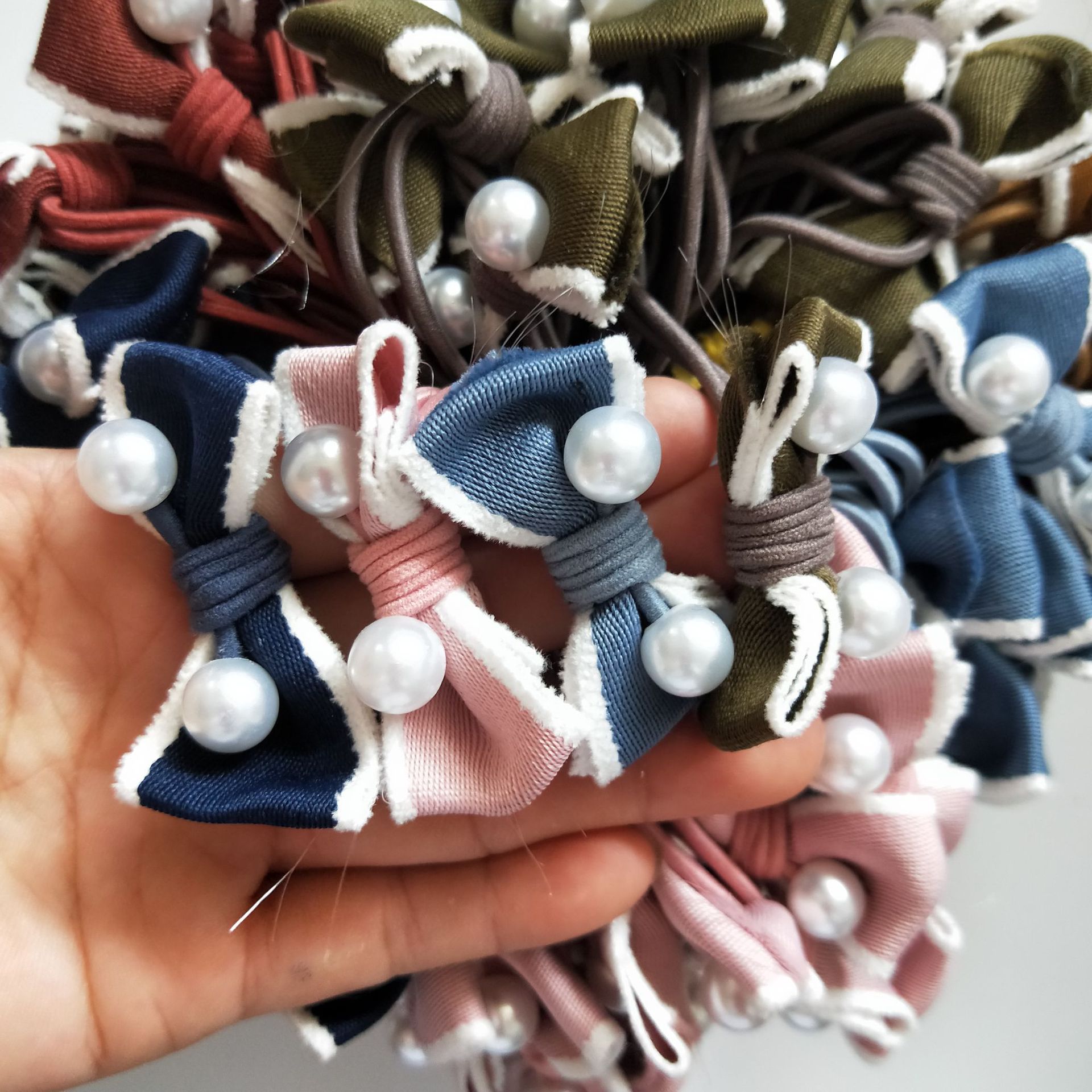Wholesale of popular accessories: Bow hair ties, cute striped hair ties, fabric hair ties, 1 yuan supply wholesale pic 5