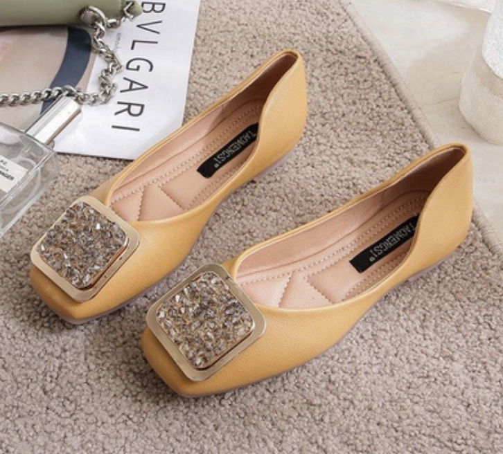 法式春款浅口单鞋女2024年新款平底瓢鞋豆豆鞋大码女鞋41-42夏季详情1